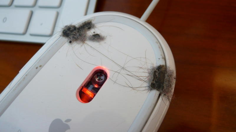 Illustration for article titled How Dirty and Gross Is Your Tech Gear?